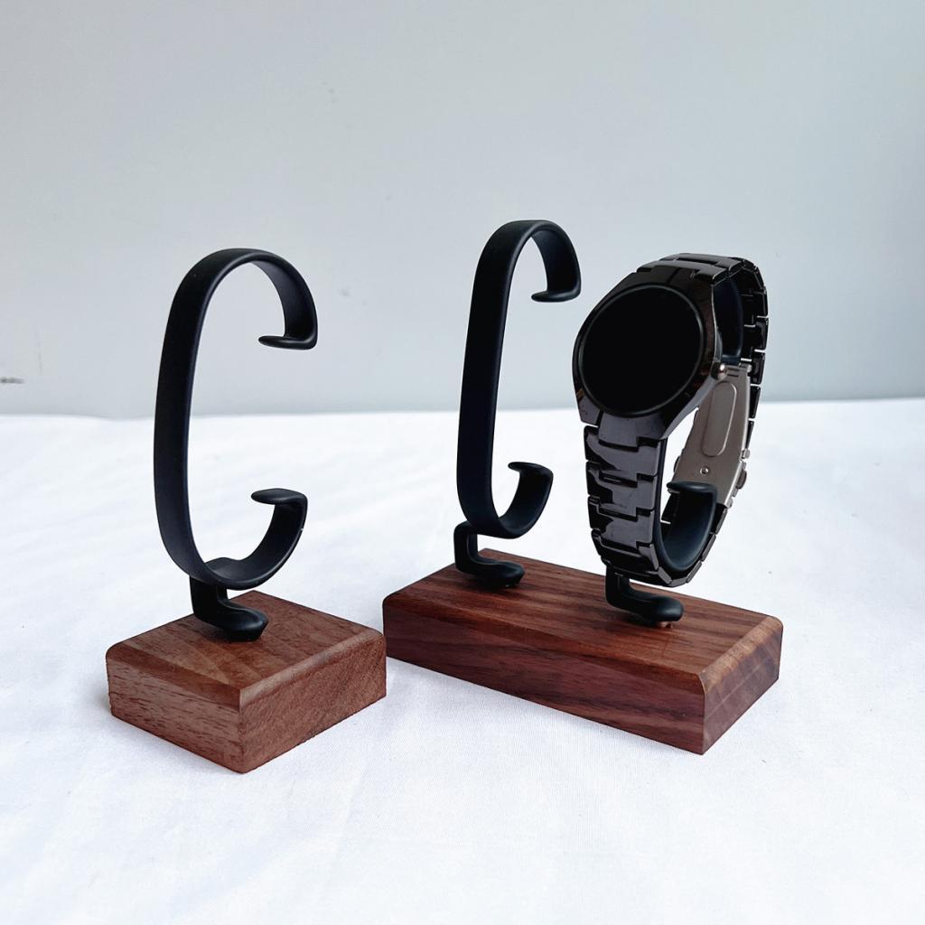 Jewelry Watches For Sale - Подставка для часов C-образной формы: стильный
