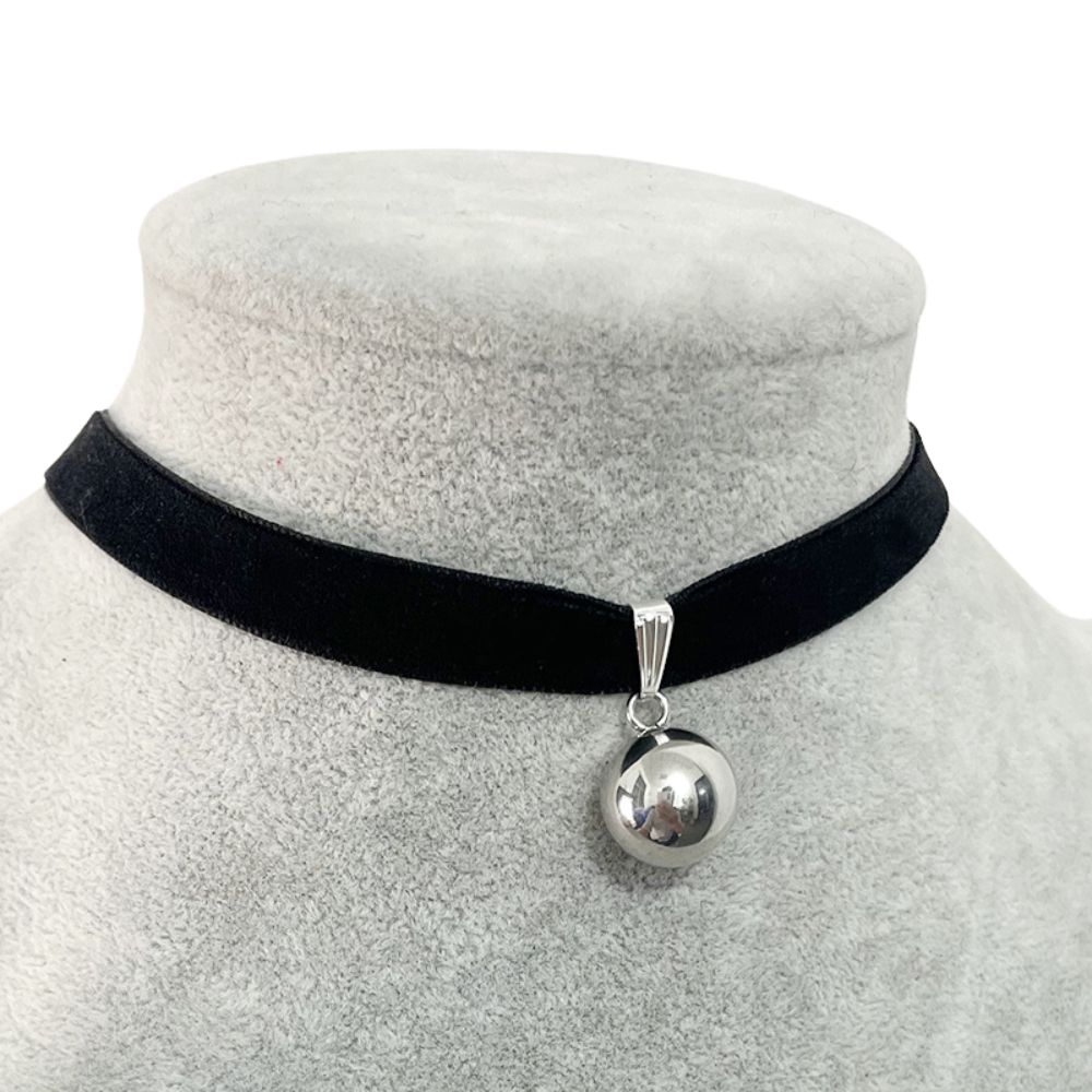 Серьги и ожерелье Китагава Мар – обзор и цена Hoop Earrings